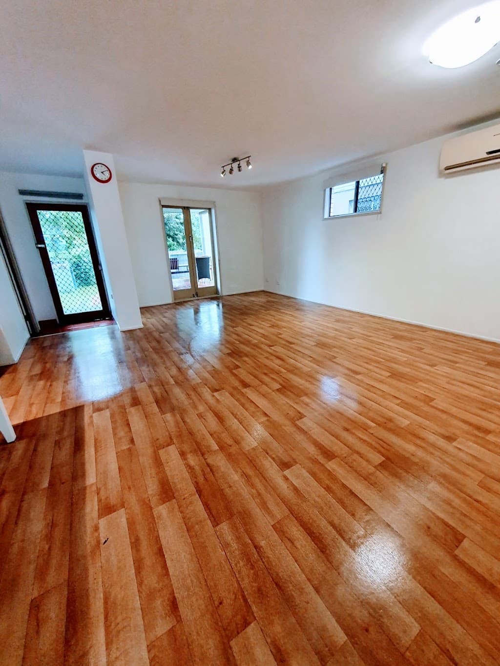 Deep Bond Clean Brisbane