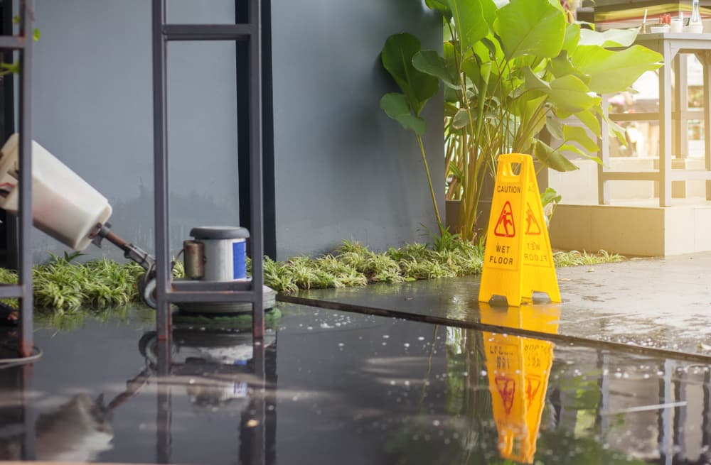 Dirty Deeds Cleaning Company | Commercial Cleaning Gold Coast | Cleaners on the Gold Coast