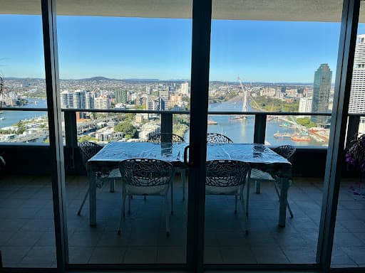 Giraffe Window Cleaning — Customer photo