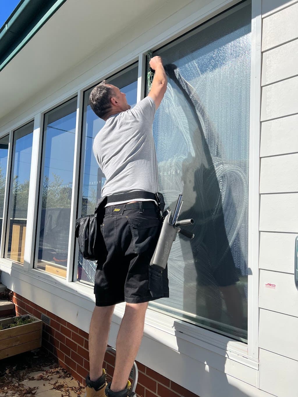 Noticeably Clean Windows