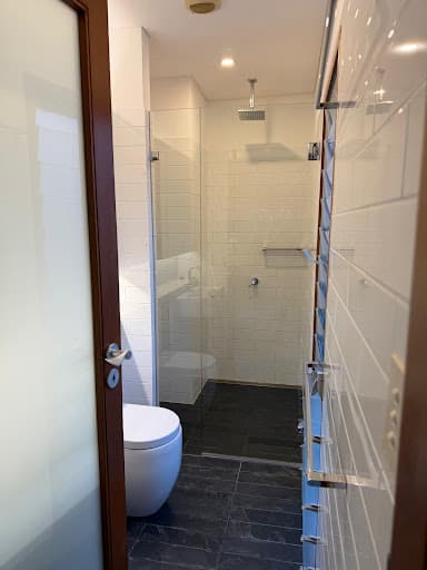 Clean Effortlessly – Residential & Commercial Cleaning — Customer photo